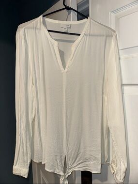 J. Jill Cream Tie-Front Long Sleeve Blouse